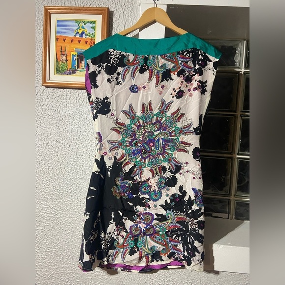 VINTAGE Meghan LA Paisley Silk Mini Dress with Cute Buttons Size 6 - Picture 6 of 6